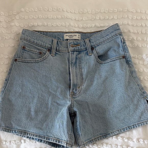 Abercrombie & Fitch Pants - Abercrombie & Fitch Light Blue Denim Shorts dad high rise short